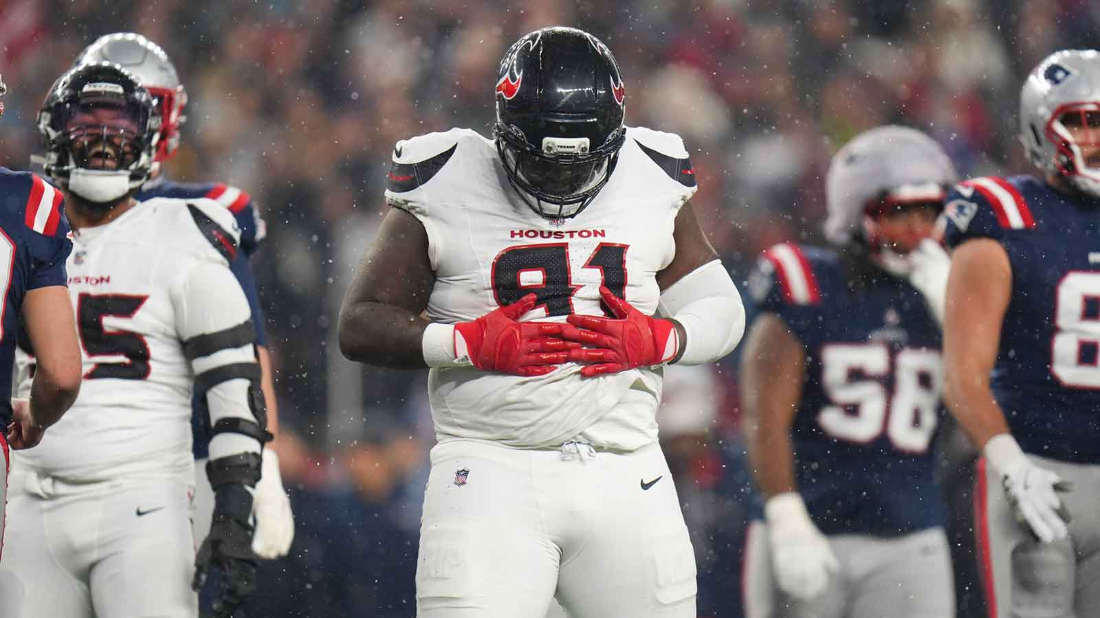 Texans Fans celebrate $2 million depth move on defense