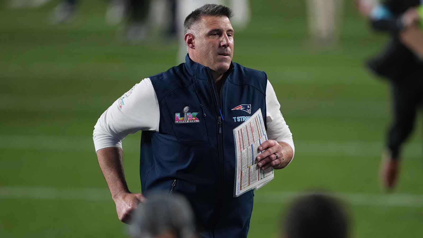 Patriots’ Mike Vrabel goes full high school bully mode on Bills’ Joe Brady