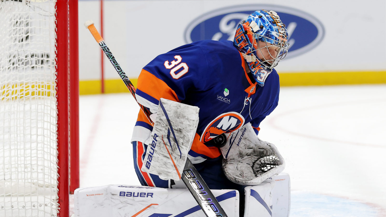Islanders ride historic Ilya Sorokin shutout to massive win vs Blue Jackets