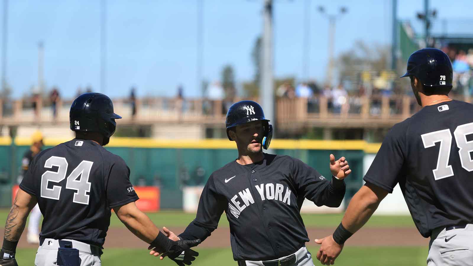 Yankees trade veteran infielder to Nationals