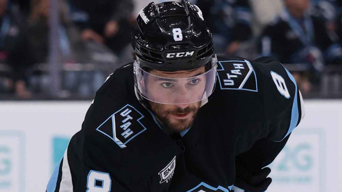 Utah Mammoth center Nick Schmaltz (8) waits for the play against the Colorado Avalanche during the first period at Delta Center.