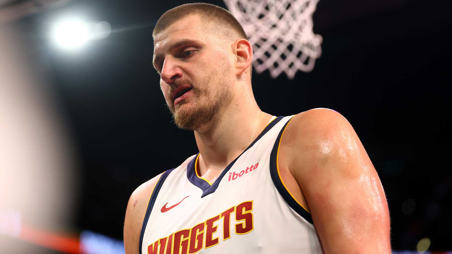 Nuggets’ Nikola Jokic is 1 of 1 after wicked game in win over Suns