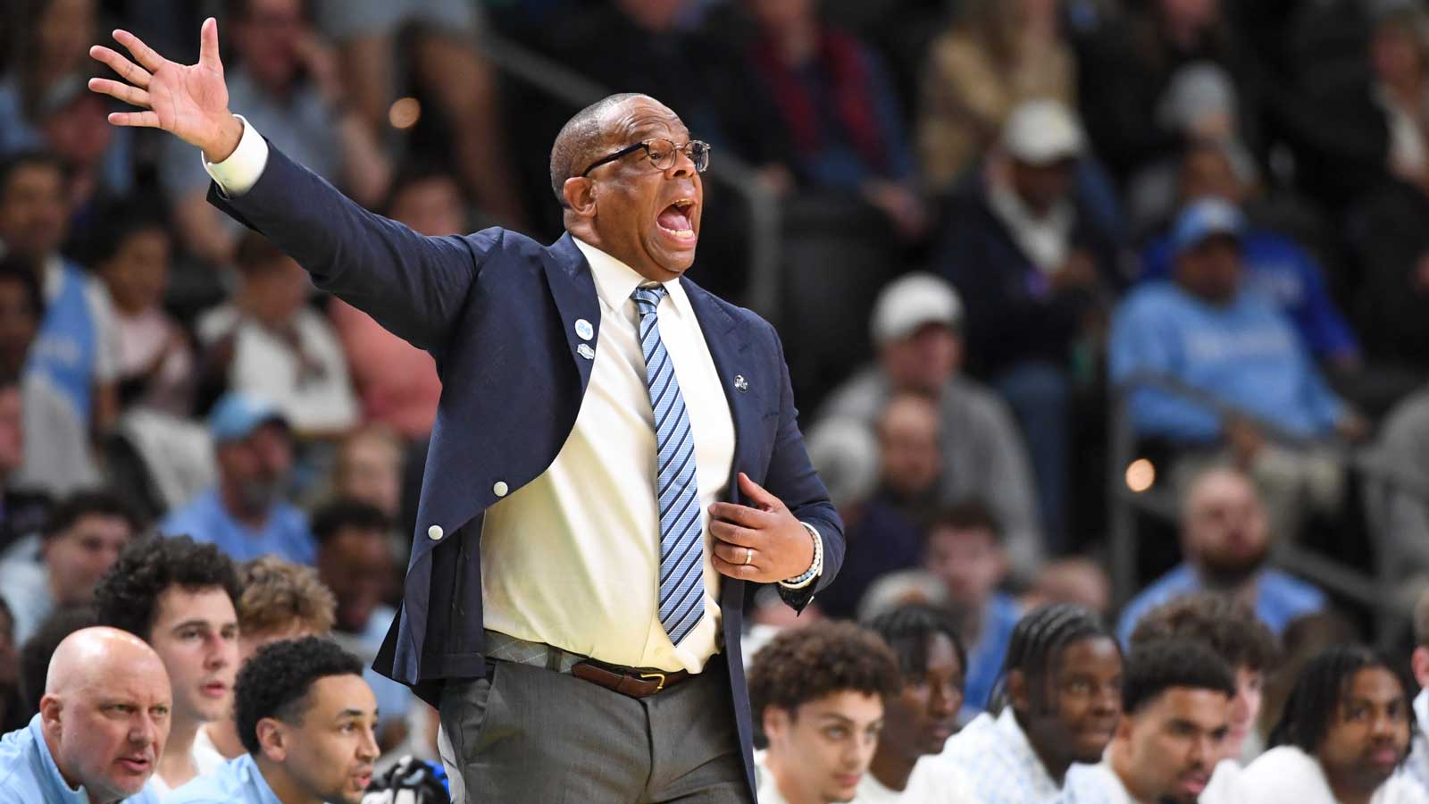 Why North Carolina’s Hubert Davis may be ‘all on board’ with his potential firing