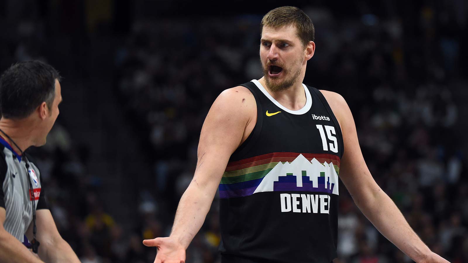 Nuggets star Nikola Jokic’s bizarre 1st half vs. 76ers is like just 2 others in NBA history