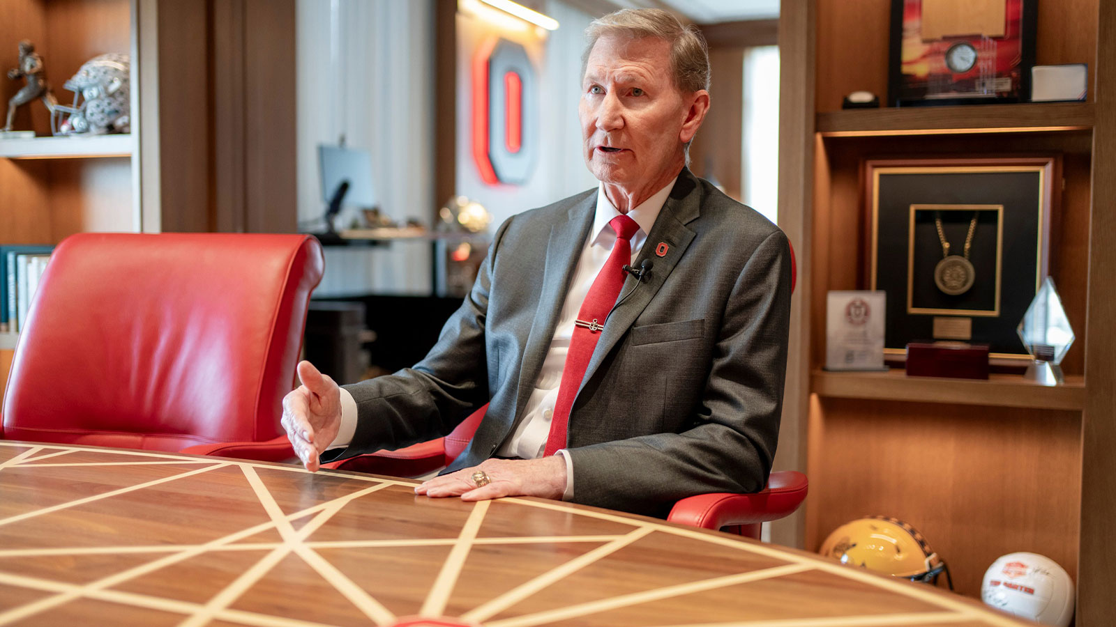 Ohio State president with ‘big voice in Big Ten’ resigns as he cops to inappropriate relationship