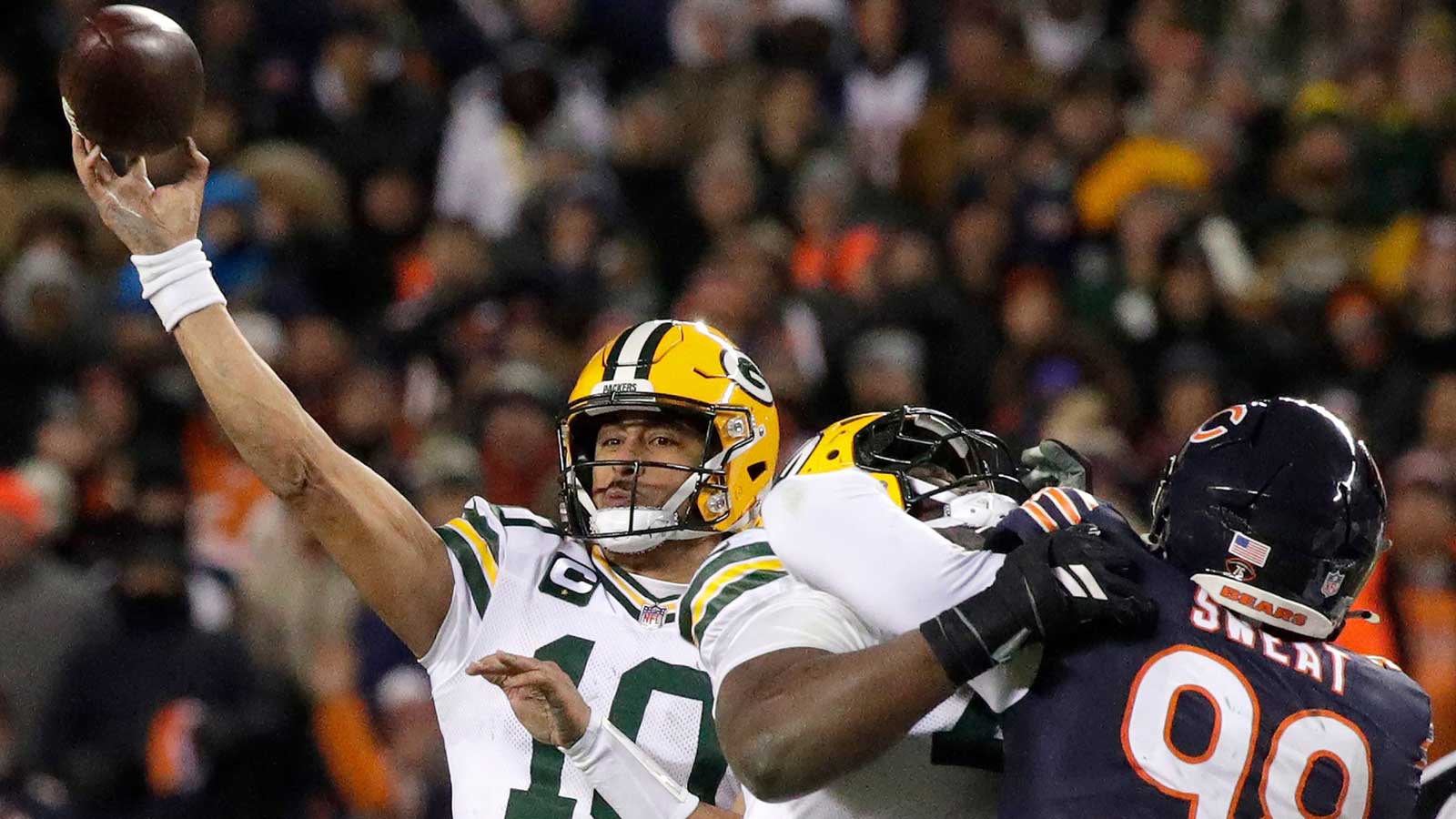 Green Bay Packers quarterback Jordan Love (10) against the Chicagp Bears during their wild-card playoff football game Saturday, January 10, 2026, at Soldier Field in Chicago, Illinois. The Bears defeated the Packers 31-27.