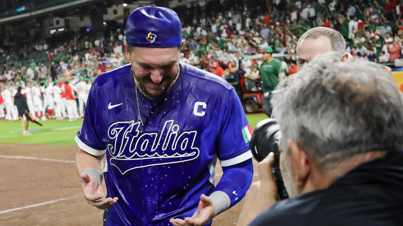 Vinnie Pasquantino gives detailed explanation of Team Italy’s espresso shots tradition at World Baseball Classic