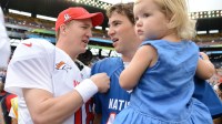 Peyton and Eli Manning at the Pro Bowl.