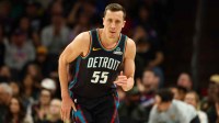 Detroit Pistons forward Duncan Robinson (55) against the Phoenix Suns at Mortgage Matchup Center.