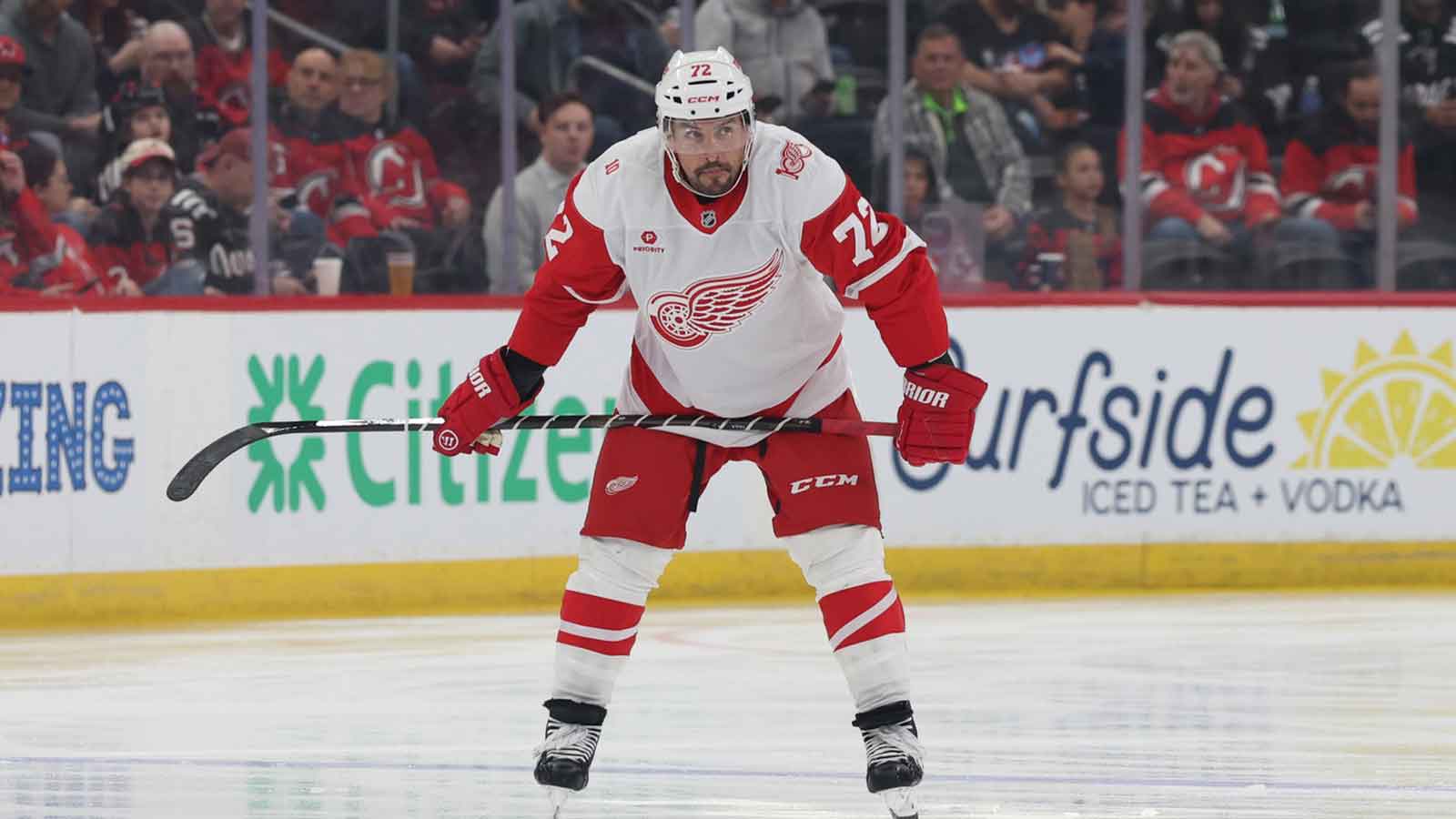 https://wp.clutchpoints.com/wp-content/uploads/2026/03/Red-Wings-Justin-Faulk-breaks-silence-on-blockbuster-Blues-trade.jpg