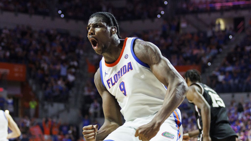 Florida Gators center Rueben Chinyelu (9) reacts after a dunk against the Mississippi State Bulldogs during the second half at Exactech Arena at the Stephen C. O'Connell Center.