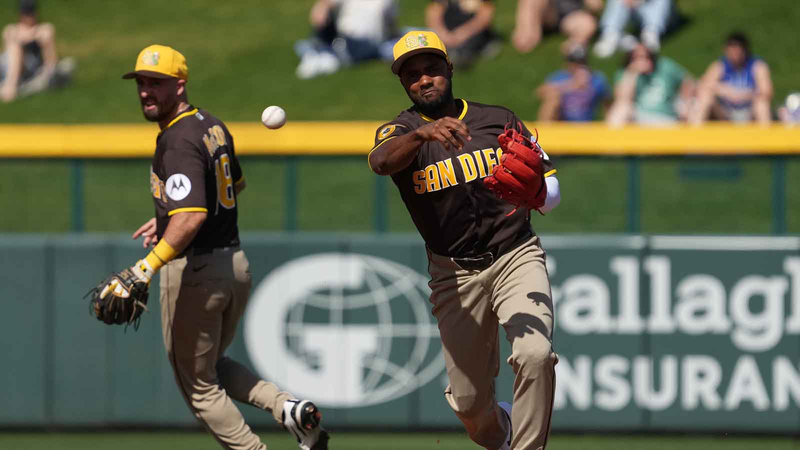 https://wp.clutchpoints.com/wp-content/uploads/2026/03/San-Diego-Padres-outfielder-Pablo-Reyes-26-makes-the-play-for-an-out-against-the-Chicago-Cubs-in-the-first-inning-at-Sloan-Park.jpg