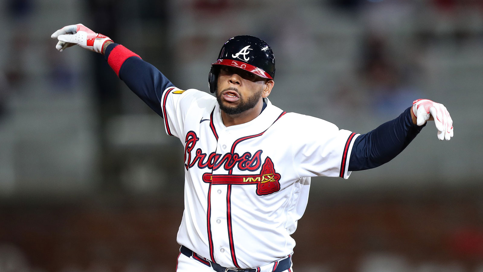 Dominic Smith’s walk-off grand slam for Braves makes new MLB history
