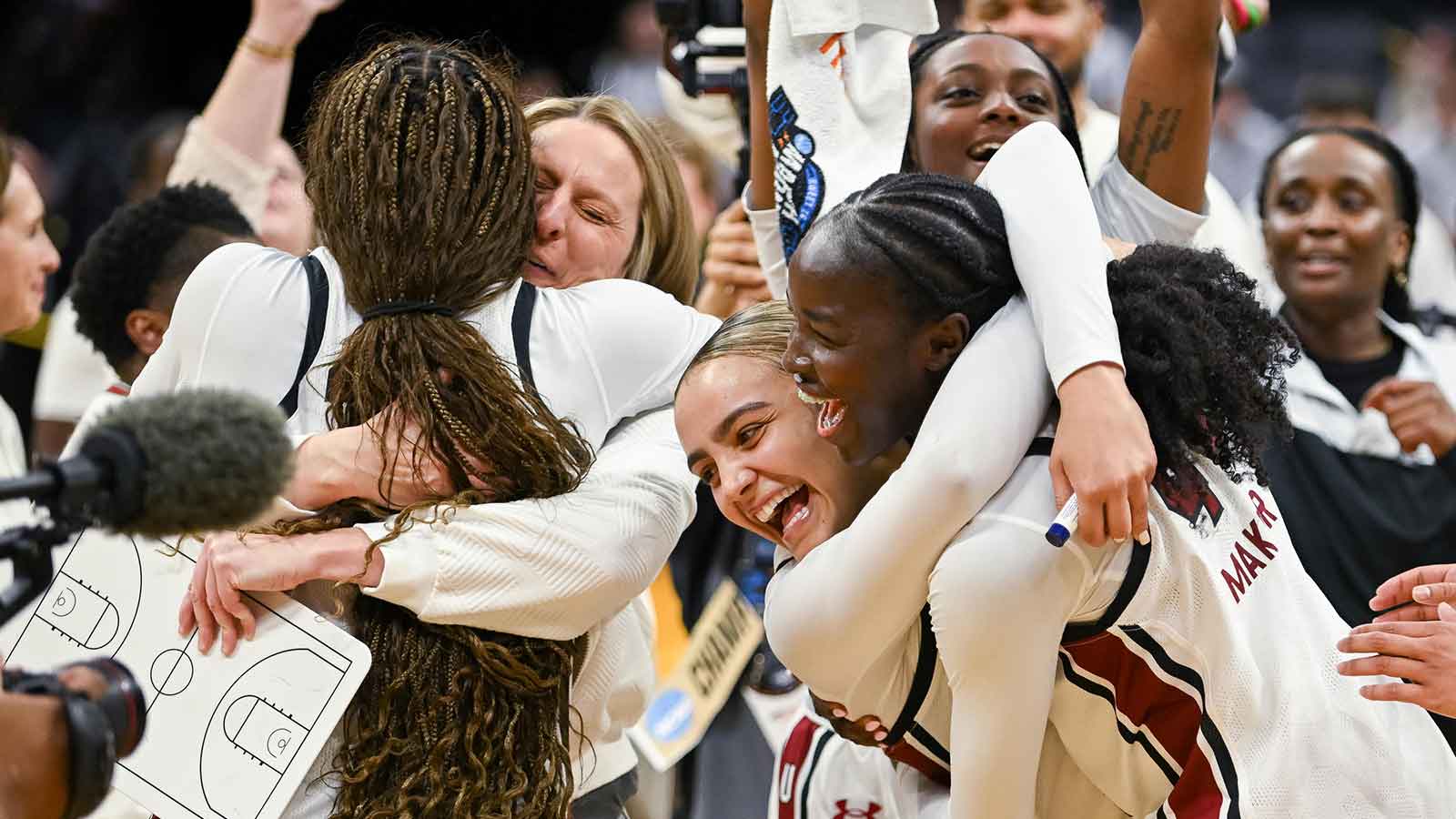 Dawn Staley’s reaction to South Carolina’s sixth straight Final Four proves dominance will never get old
