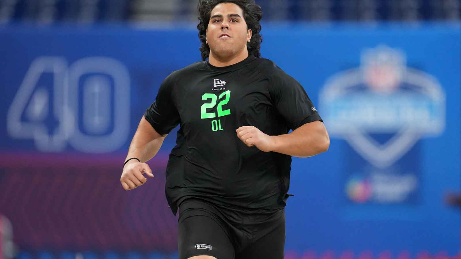Spencer Fano’s arms magically grow at Utah Pro Day