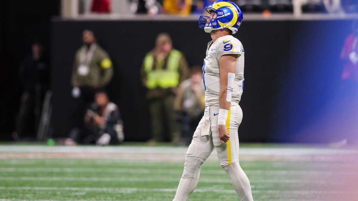 Los Angeles Rams quarterback Matthew Stafford (9) reacts after an incompletion against the Atlanta Falcons in the fourth quarter at Mercedes-Benz Stadium