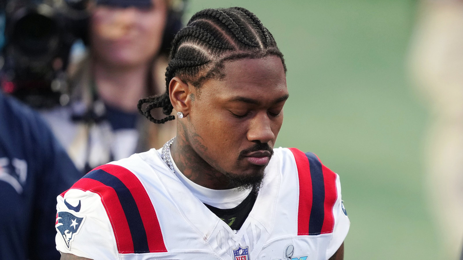 New England Patriots wide receiver Stefon Diggs (8) during halftime against the Seattle Seahawks in Super Bowl LX at Levi's Stadium. 