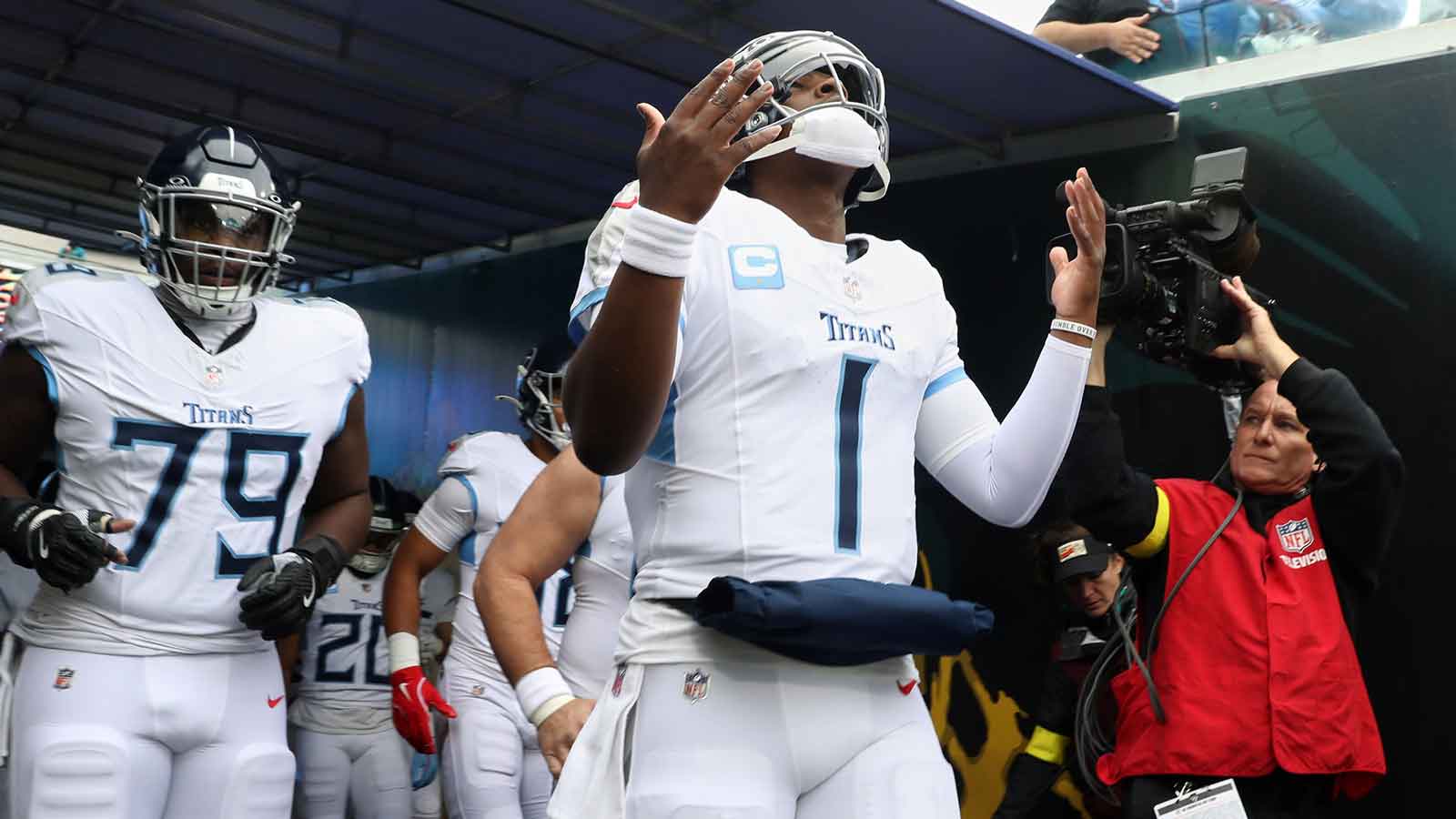 Titans’ incredible new uniforms are sending fans into a frenzy