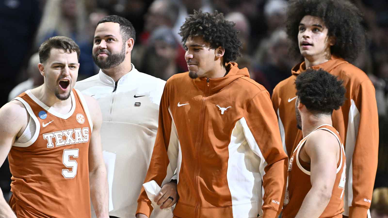 Texas’ Sean Miller reveals why he trusted Cam Heide vs. Gonzaga