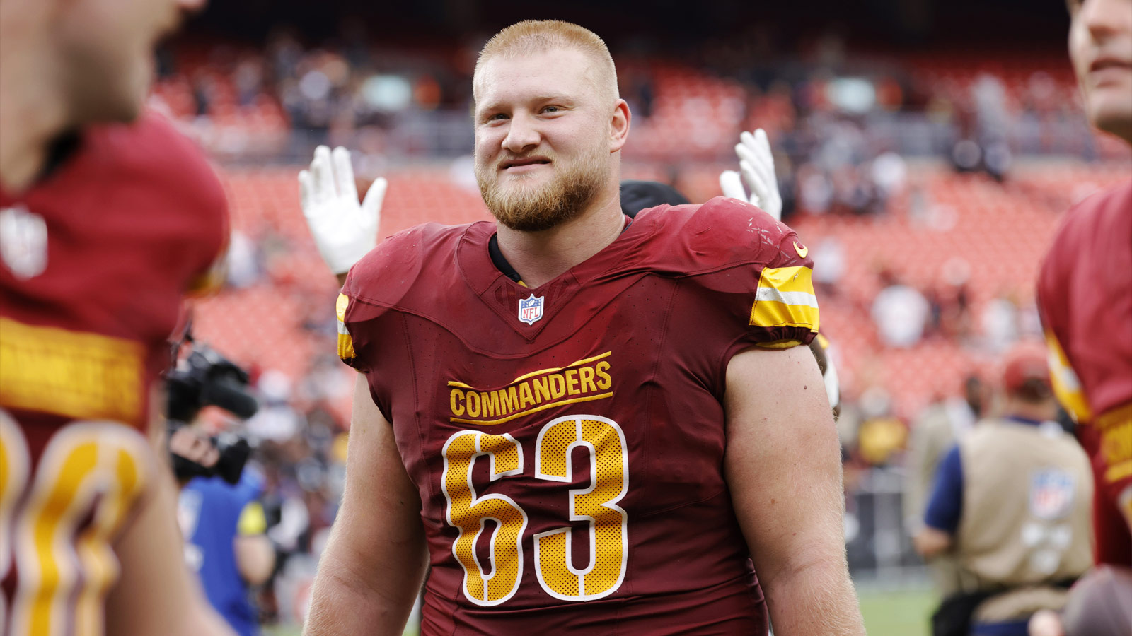Chargers land ex-Commanders center on $30 million contract after recent Bears visit