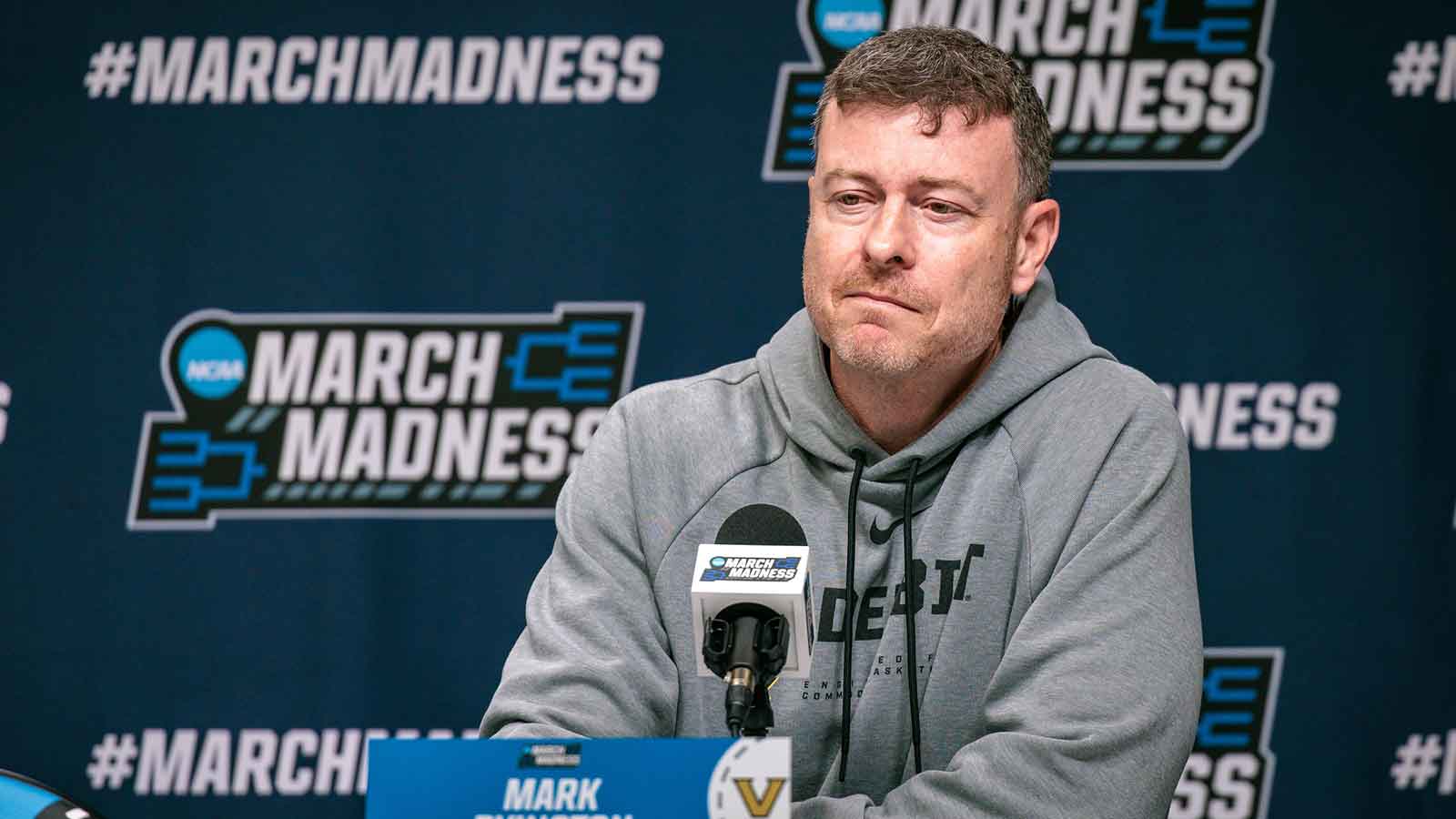 Vanderbilt basketball rumors: Mark Byington nearing contract extension amid North Carolina rumors