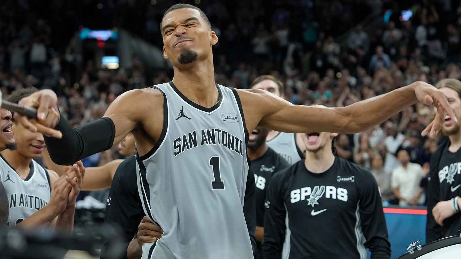 Spurs’ Victor Wembanyama shares blunt reaction to dagger vs. Suns