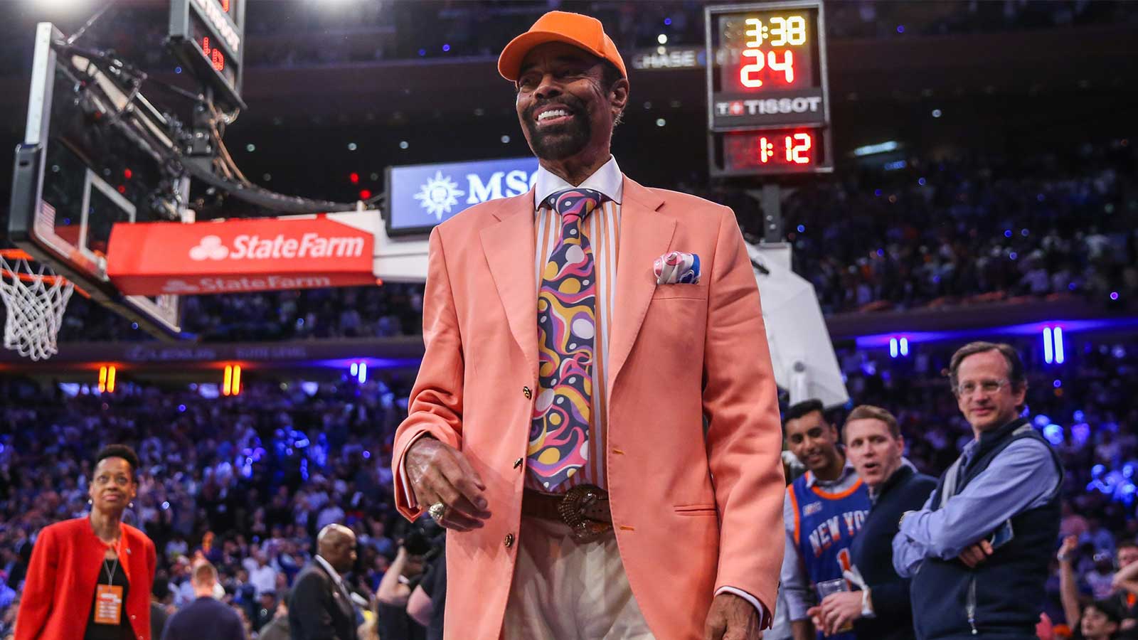 Walt Frazier reminisces about NBA’s old days after seeing Knicks-Hornets postgame
