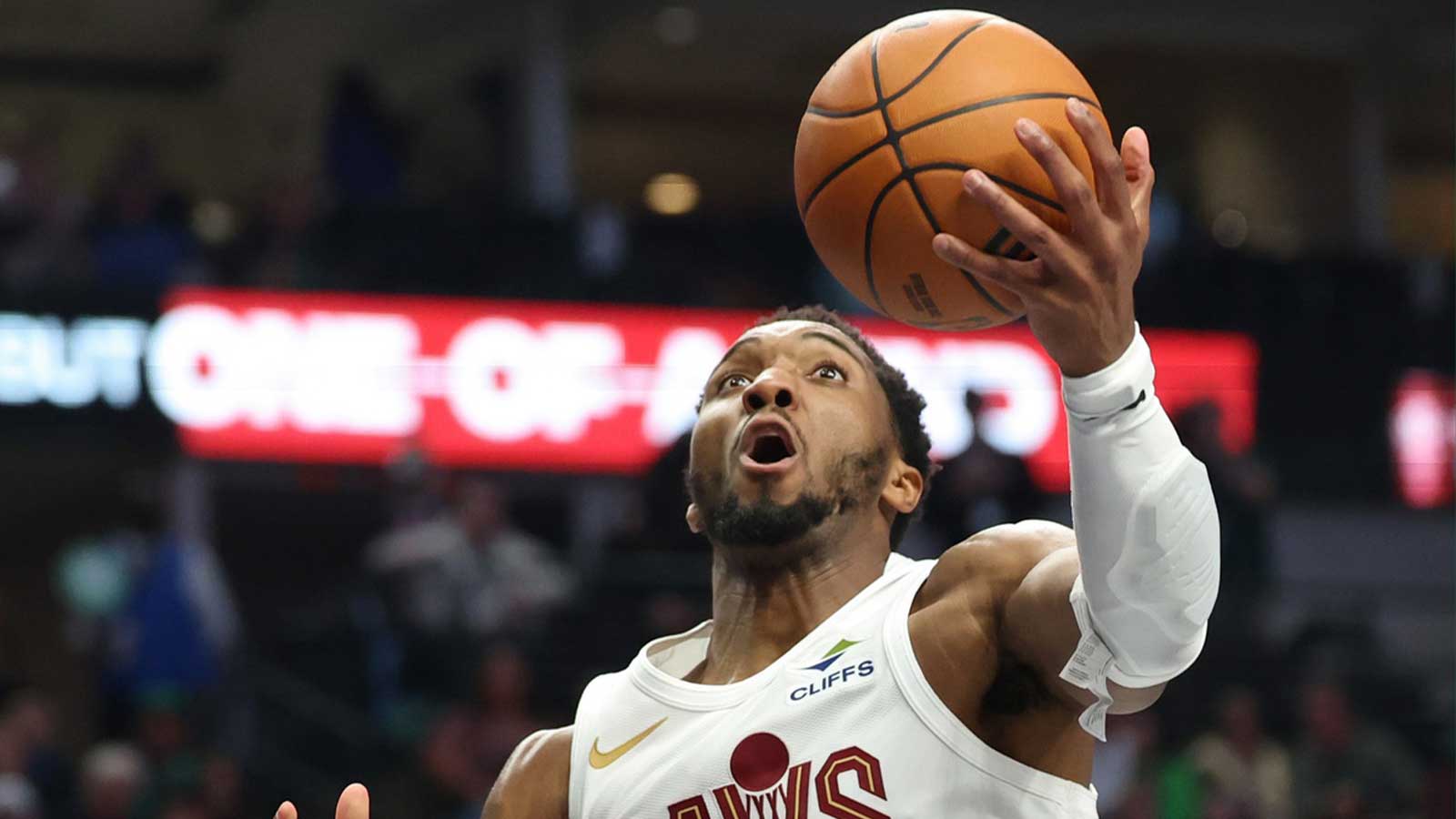 Mandatory Credit: Kevin Jairaj-Imagn Images