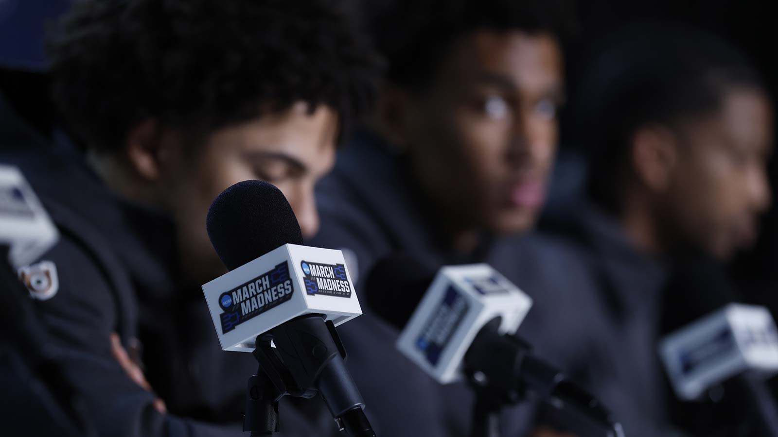 2 teams that shouldn’t have made March Madness field after bracket reveal