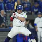 Blue Jays catcher Alejandro Kirk to have hand surgery after foul ball incident