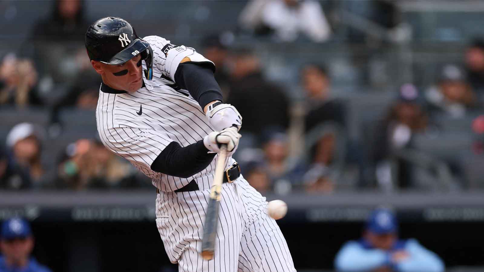 Latest Aaron Judge injury update suggests return to Yankees is near