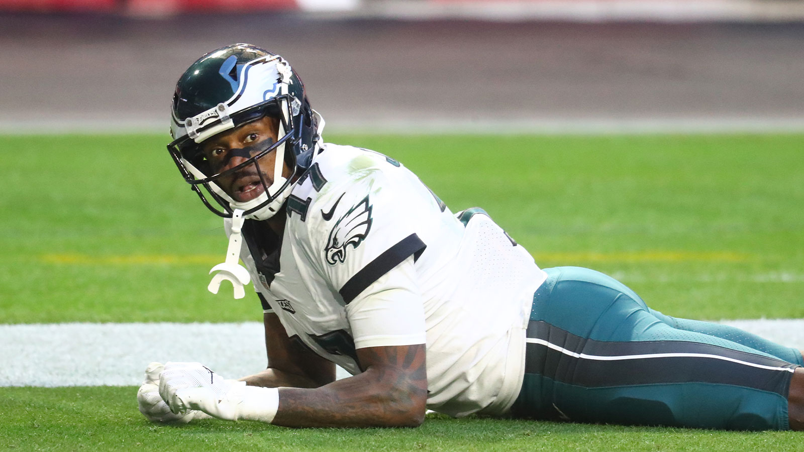 Alshon Jeffery playing against the Arizona Cardinals.