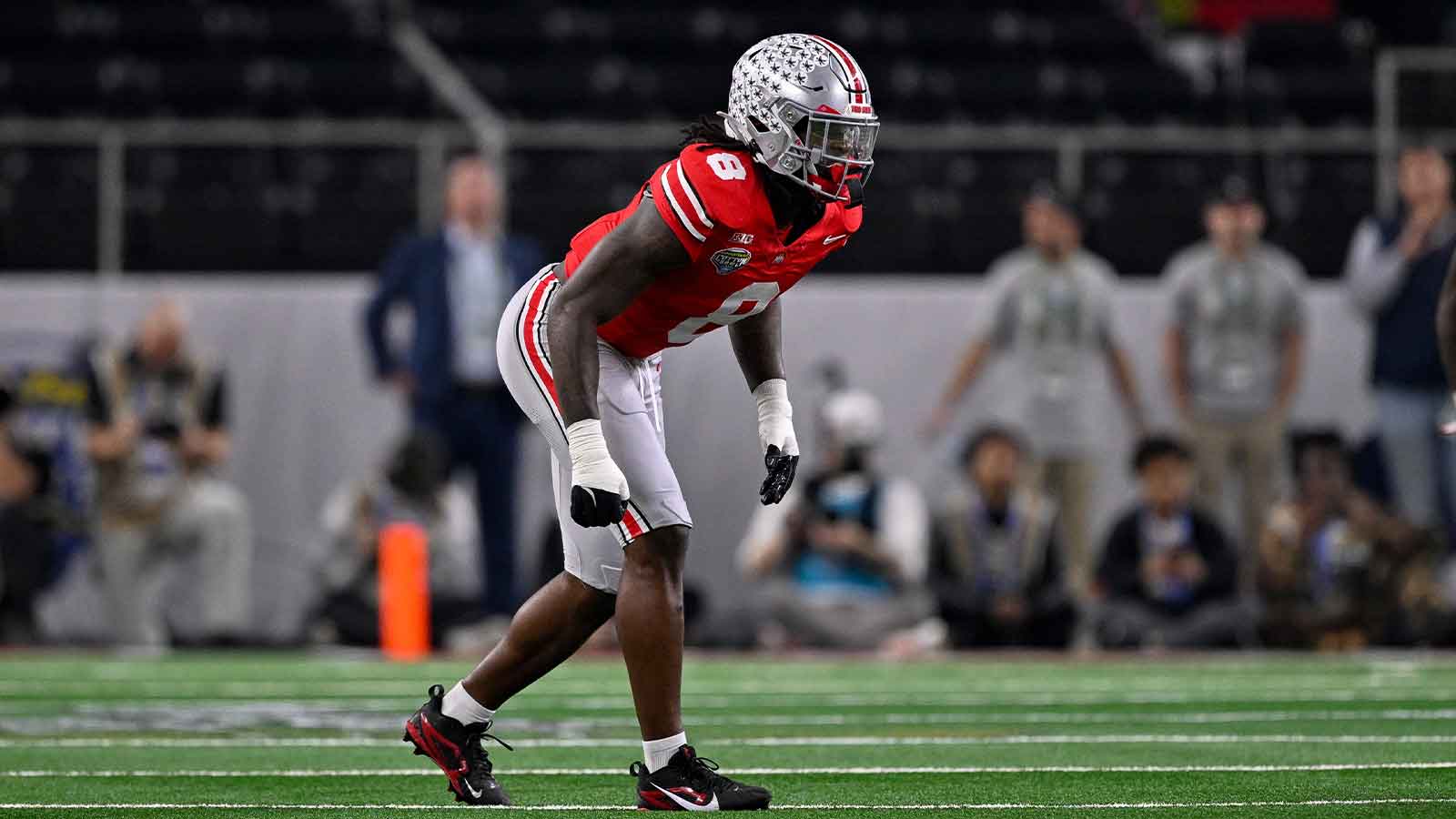 NFL DC picks a side on Arvell Reese position debate before NFL Draft