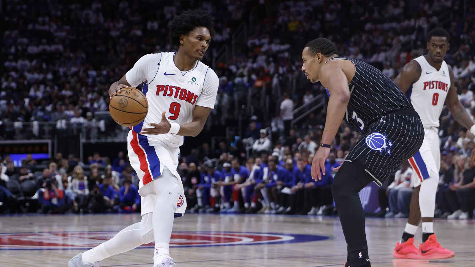 https://wp.clutchpoints.com/wp-content/uploads/2026/04/Ausar-Thompson-vs.-Magic.jpg