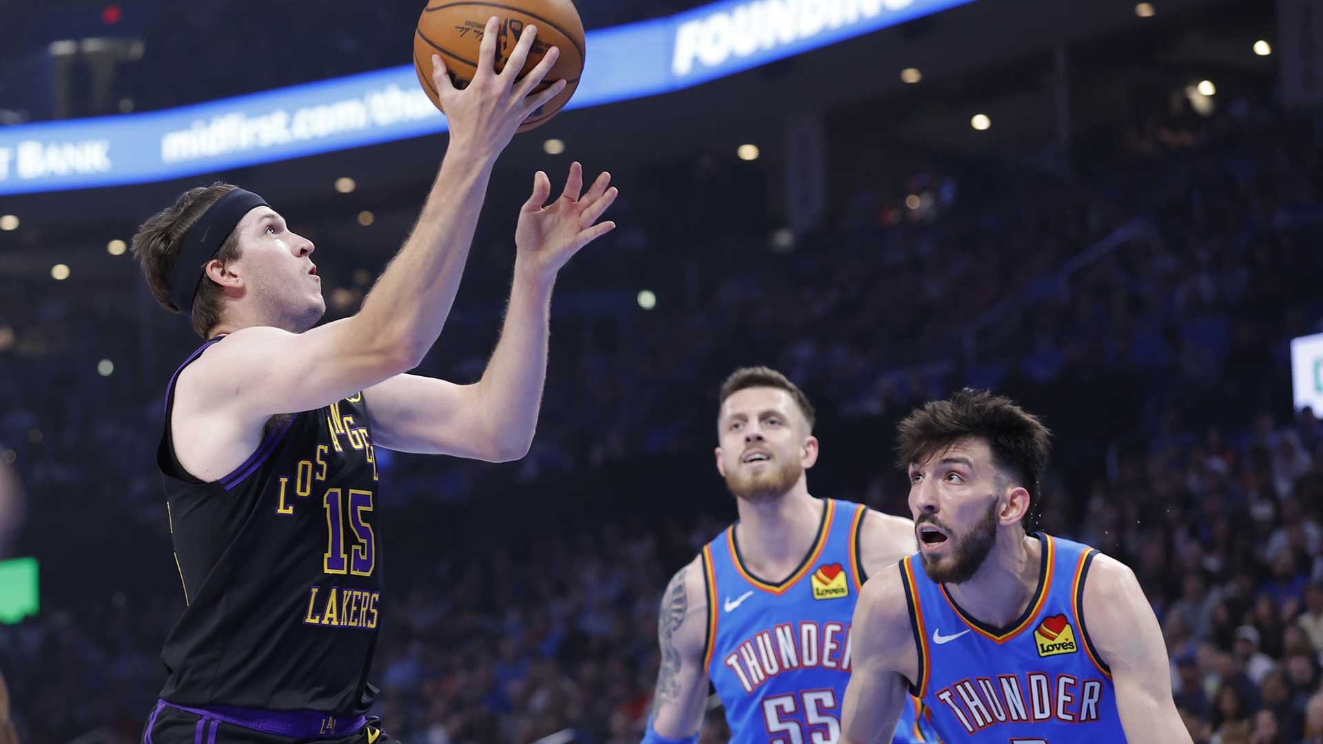 Lakers’ Austin Reaves goes full NSFW on fan amid Luka Doncic injury
