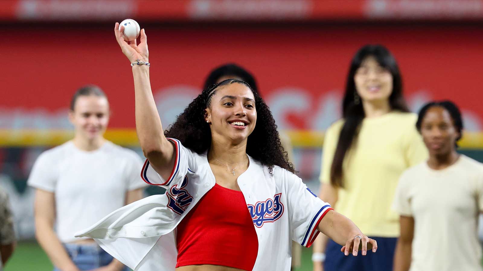 Watch Wings’ Azzi Fudd throw 1st pitch at Rangers game