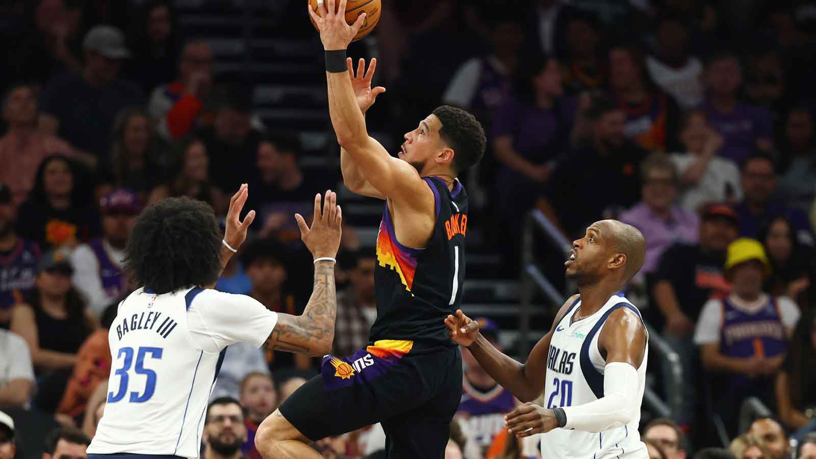 https://wp.clutchpoints.com/wp-content/uploads/2026/04/Booker-vs-Dallas.jpg