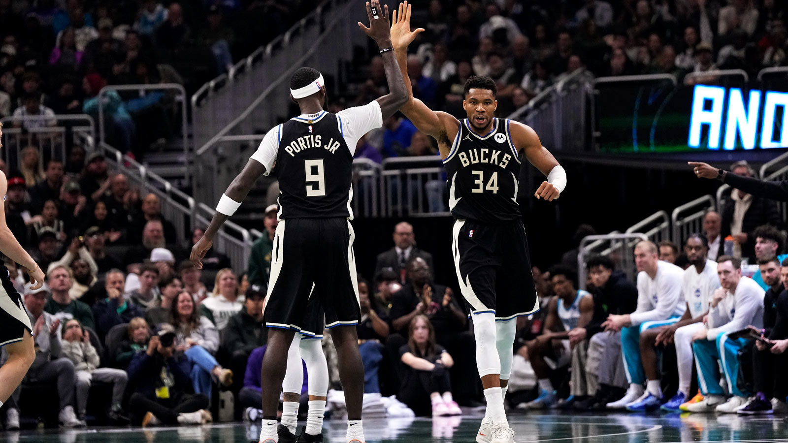 Bucks rumors: Will hiring Taylor Jenkins prevent Giannis trade? Bobby Portis drops the cold-hard truth