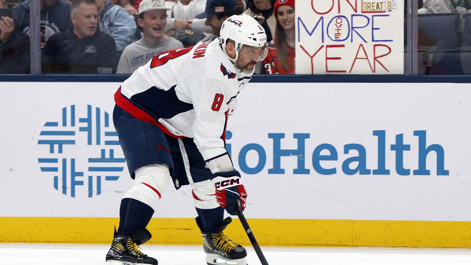 Watch Alex Ovechkin skate off the ice for the last time in 2025-26