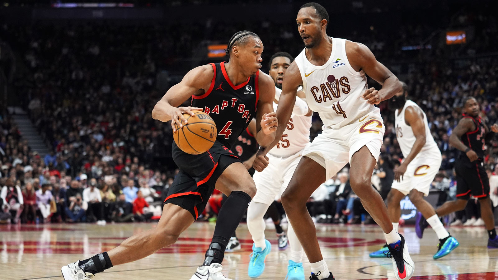 https://wp.clutchpoints.com/wp-content/uploads/2026/04/Cavs-news-Evan-Mobley-Jarrett-Allen-detail-how-to-better-fend-off-Scottie-Barnes-Raptors.jpg