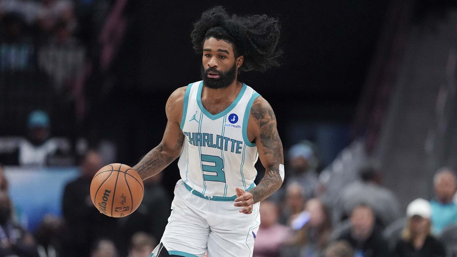Coby White’s 3rd quarter buzzer-beater in Hornets-Heat has fans feeling bad for Bulls