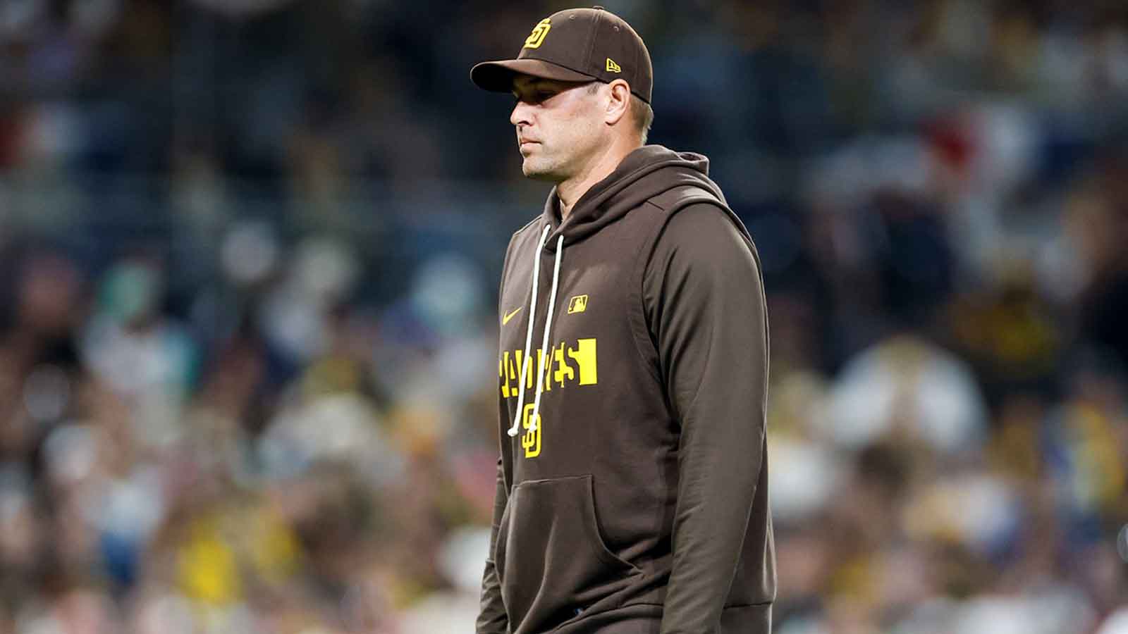 Padres get brutal taste of own medicine amid bullpen meltdown