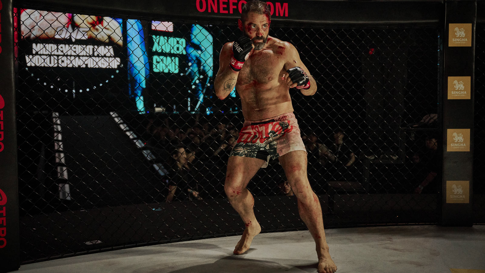 Daniel McPherson in Beast.