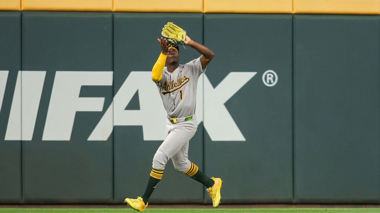 Athletics’ Denzel Clarke is back making insane centerfield catches with this home run robbery