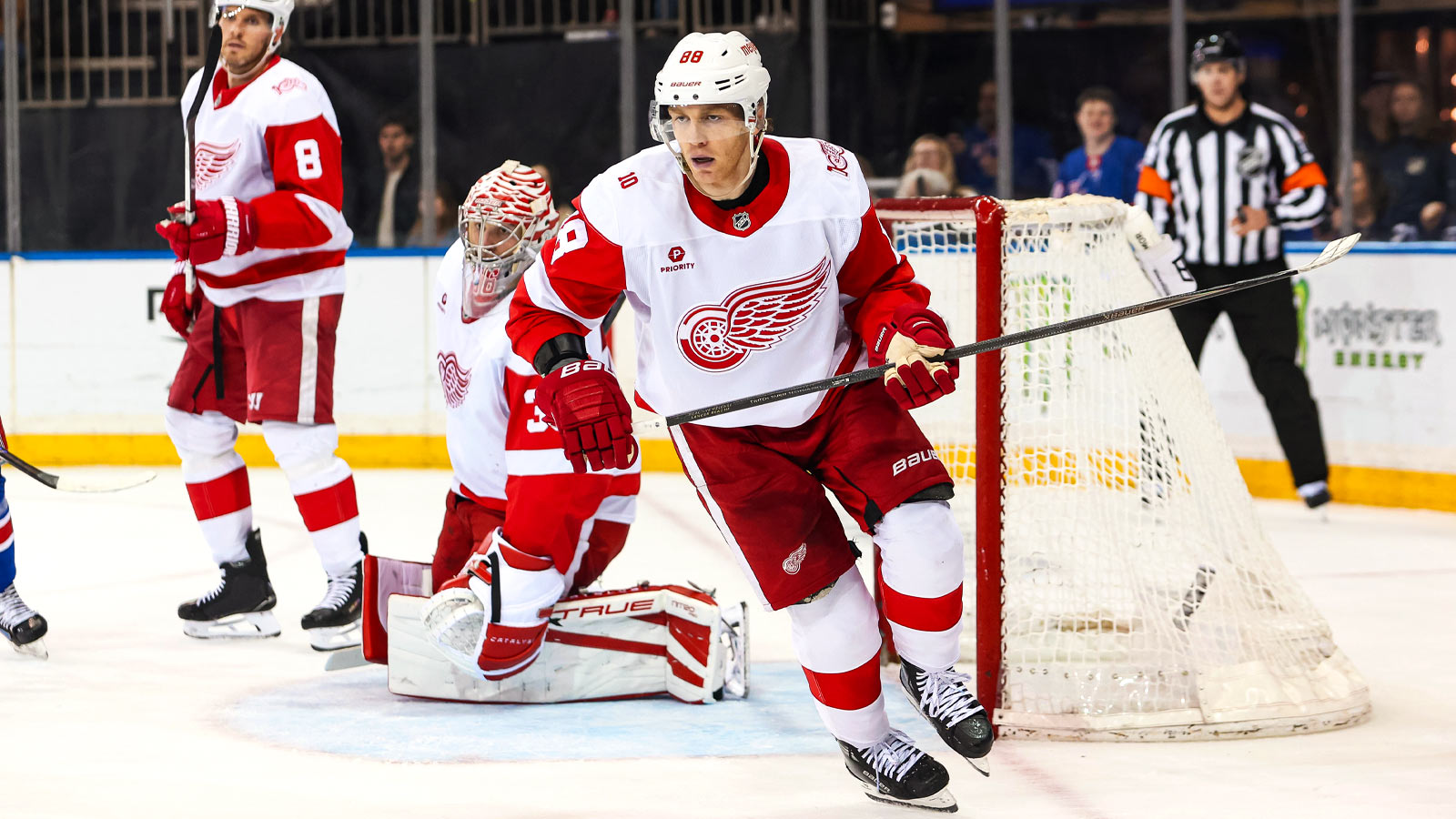 Paul Woods reflects on 40-year career as Red Wings broadcaster