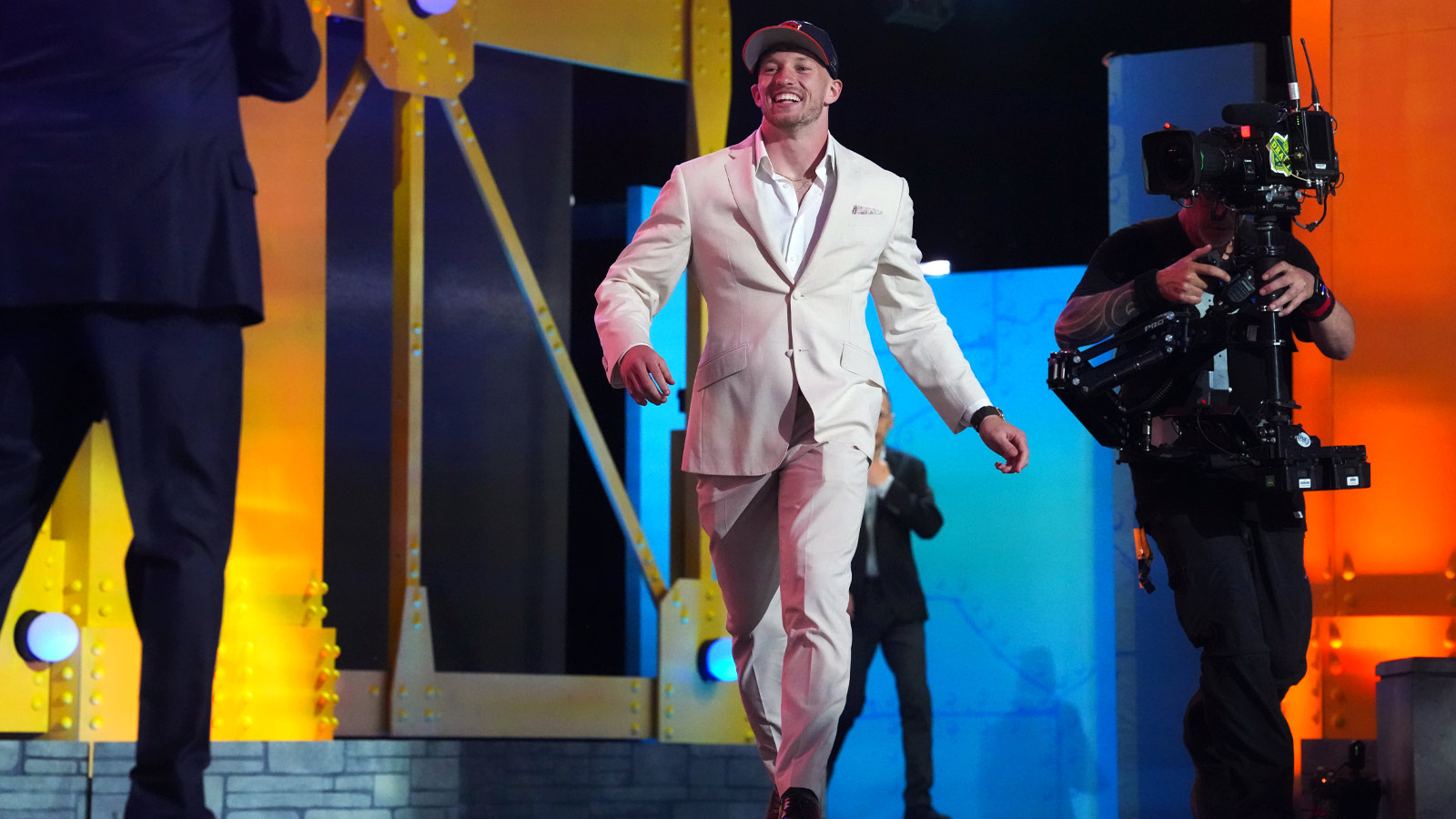 At least 1 NFL DB coach would take Bears’ Dillon Thieneman over Caleb Downs