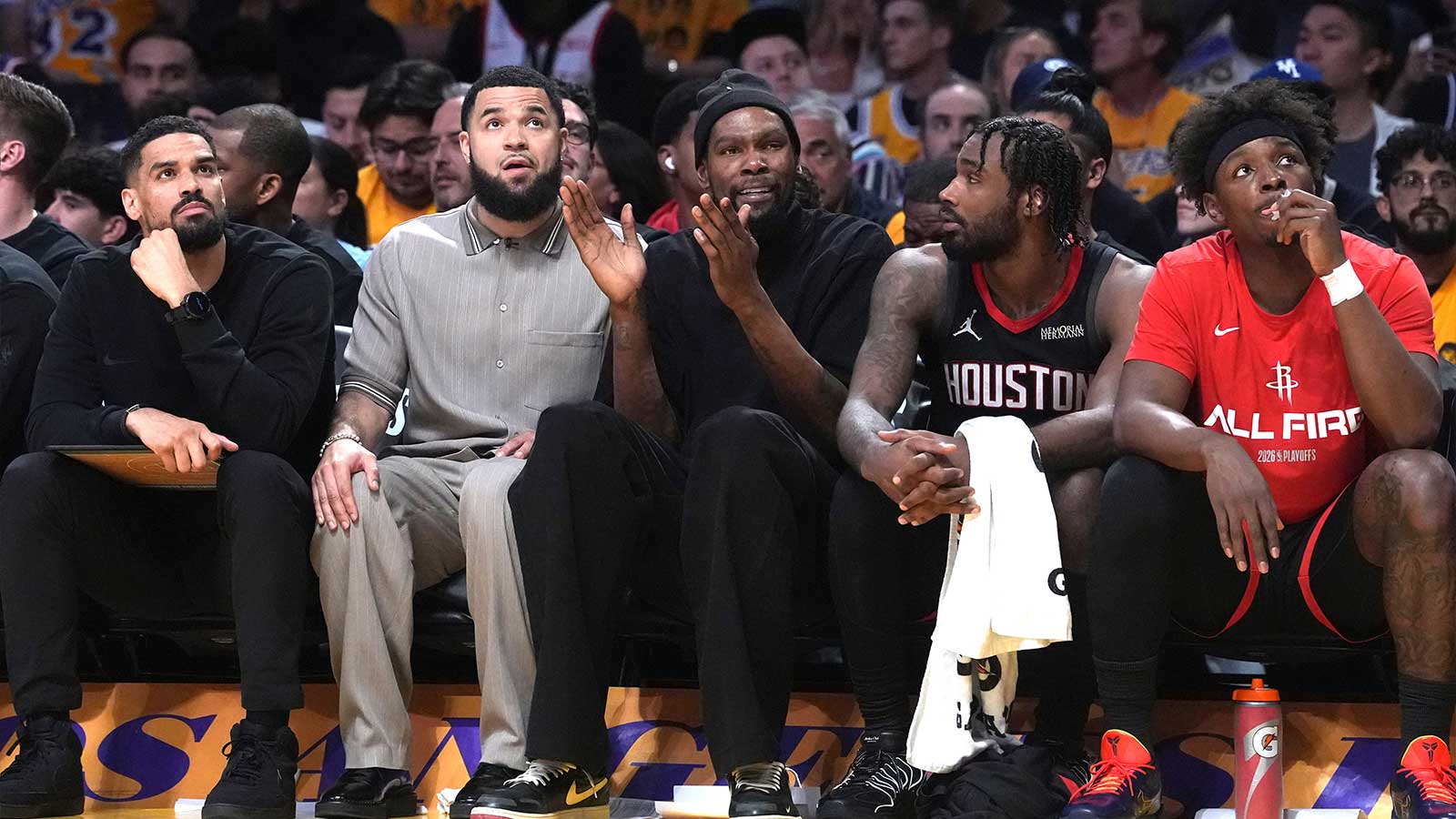 https://wp.clutchpoints.com/wp-content/uploads/2026/04/Durant-reacts.jpg