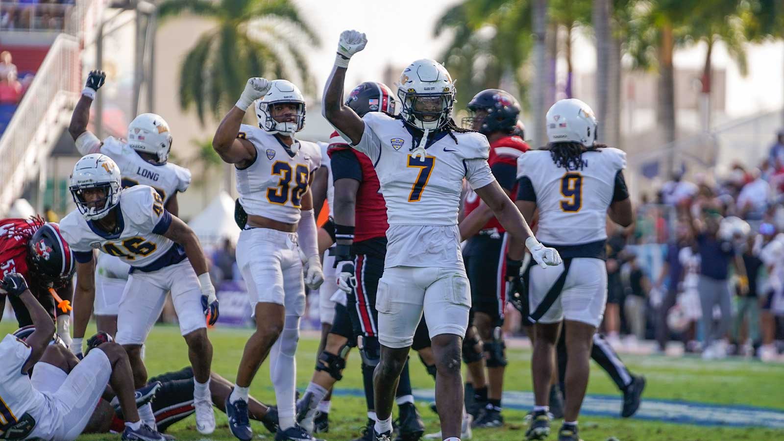 Cleveland trades up to end Emmanuel McNeil-Warren’s slide at pick 58