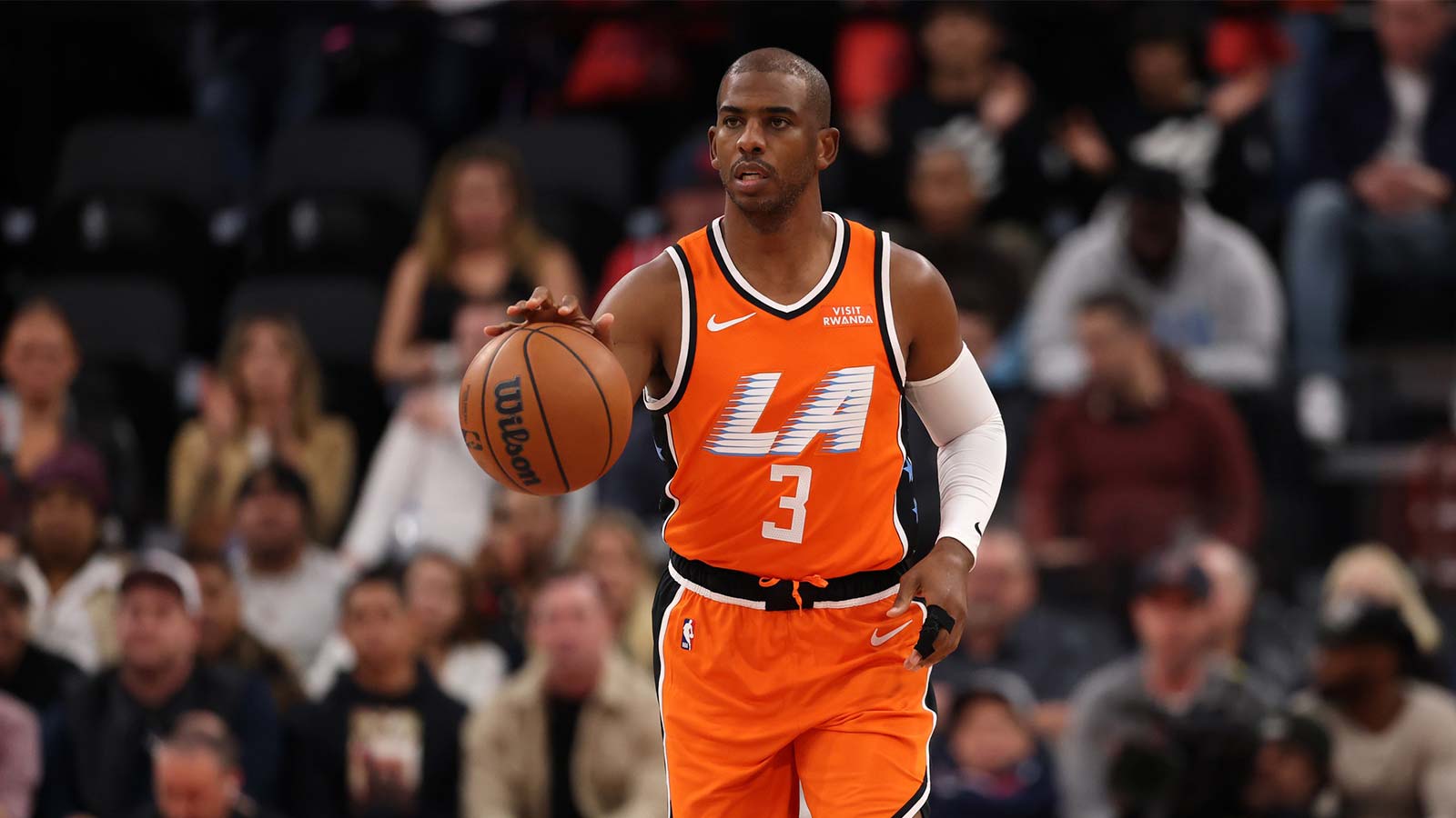 Clippers’ Chris Paul takes apparent shot at LA after wild play-in collapse