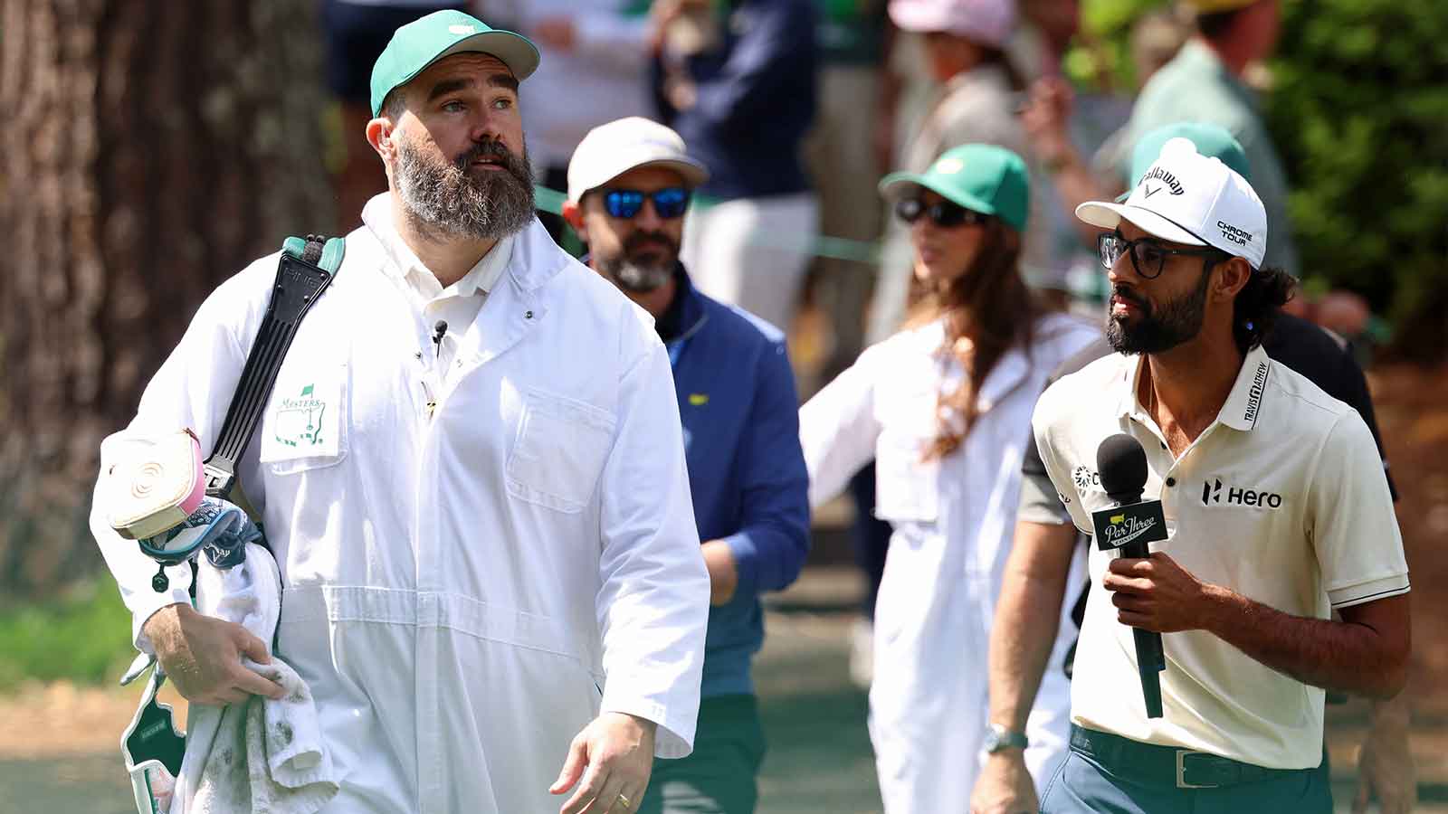 Jason Kelce hits the ice ahead of Flyers playoff opener vs Penguins